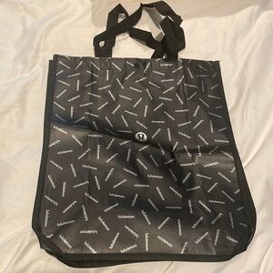 Lululemon medium black bag